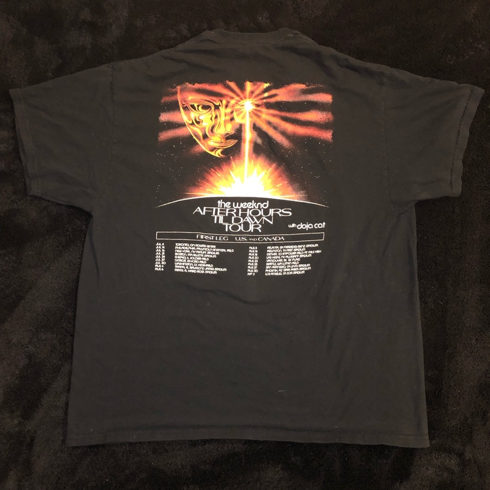 The Weeknd After Hours Tour T-Shirt - Picture 3 of 4